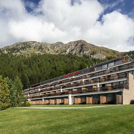 Nira Alpina Hotel Силваплана Екстериор снимка