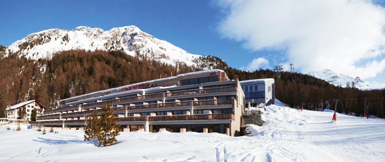 Nira Alpina Hotel Силваплана Екстериор снимка