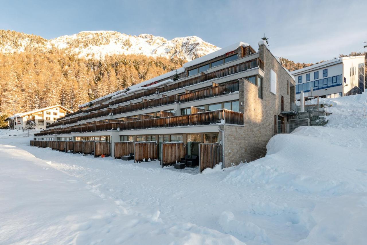 Nira Alpina Hotel Силваплана Екстериор снимка