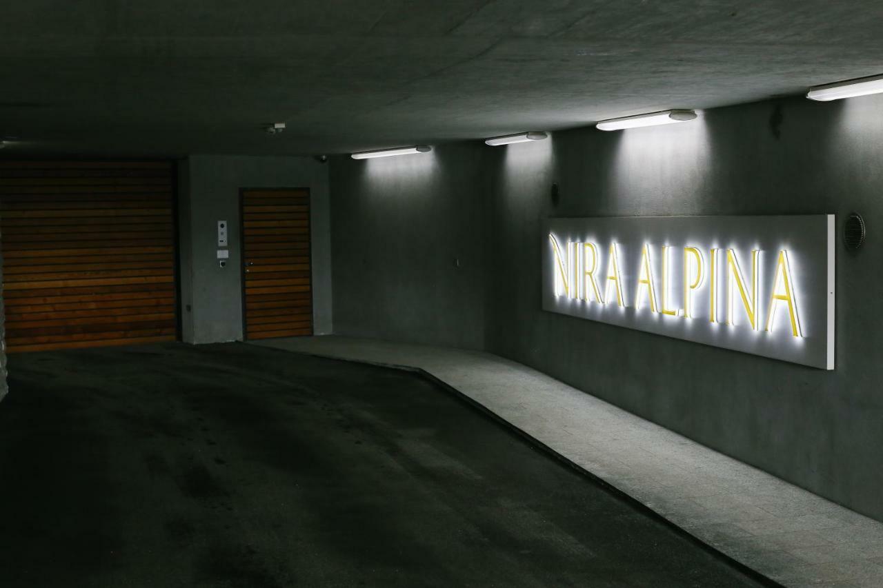 Nira Alpina Hotel Силваплана Екстериор снимка