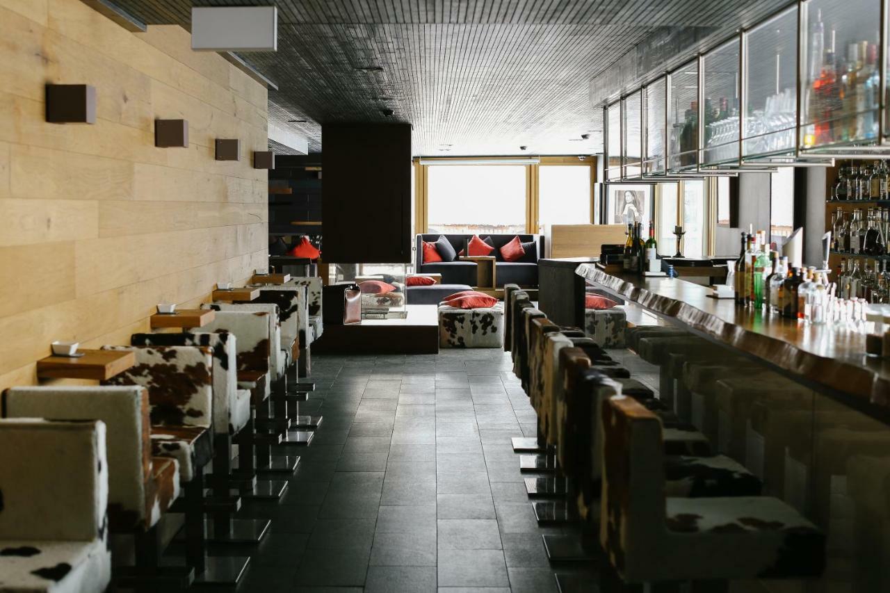 Nira Alpina Hotel Силваплана Екстериор снимка